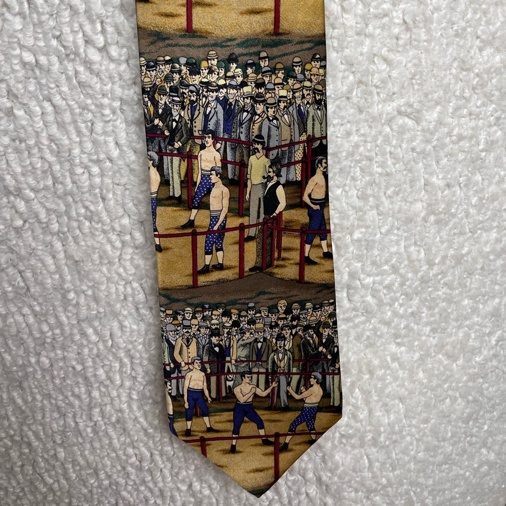 Audrey Buckner Italian boxing tie